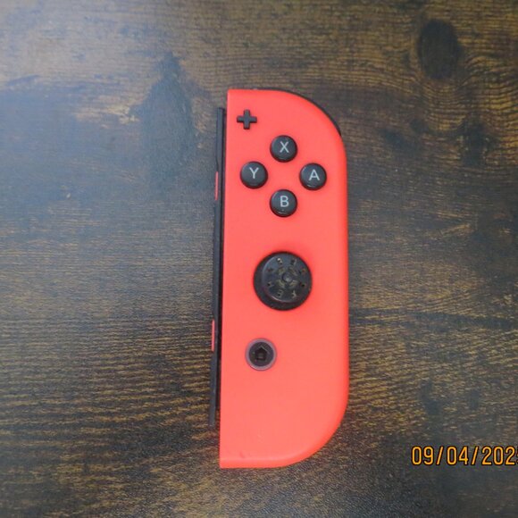 Nintendo Switch Set of Joy Cons READ DESCRIPTION FOR PARTS - Picture 7 of 9